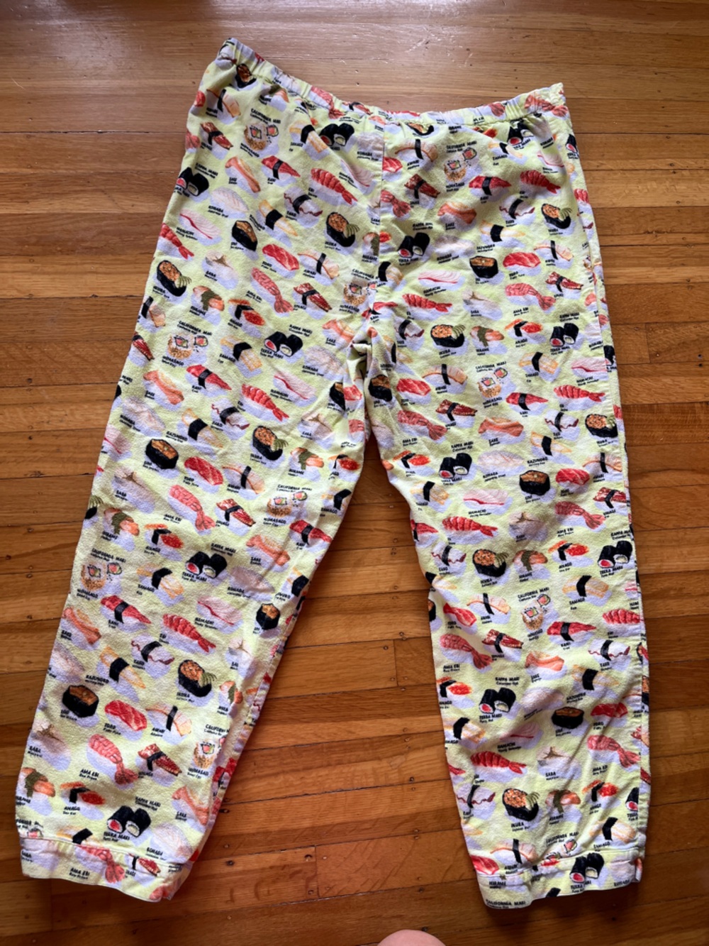 The Cat’s Pajamas yellow sushi flannel PJs cozy fuzzy japanese L novelty unagi - Picture 8 of 8